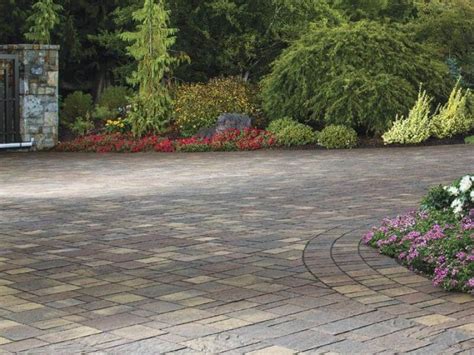 Belgard Urbana ® Stone Eminent Pavers