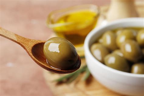 Olive Sotto Sale E Sott Olio Preparazione E Conservazione