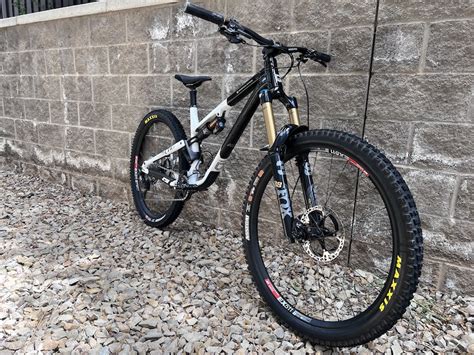 2021 PRICE REDUCED Commencal Meta AM 29 Signature For Sale