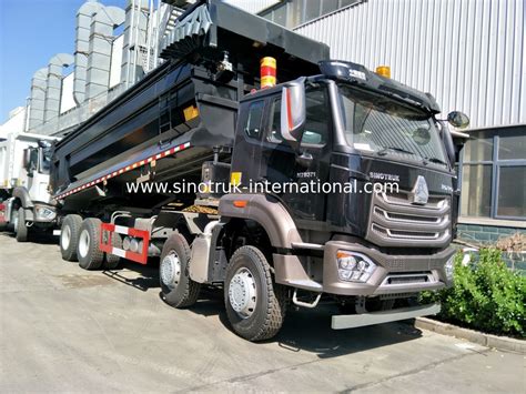 Sinotruk Howo Tipper Dump Truck 8x4 371hp 12 Wheels Black N7 Zz3317v386jb1r