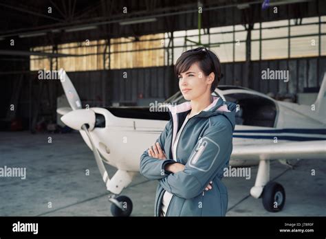 Female Pilot Hi Res Stock Photography And Images Alamy