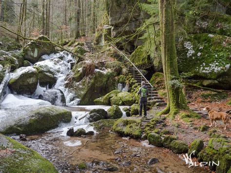 Gertelbach Wasserfälle im Winter gipfelpfad de