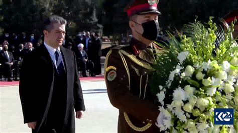 PHOTOS PM Barzani And Officials Place Flowers On The Feb 1 Martyrs