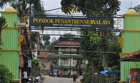 Biaya Pondok Pesantren Suryalaya Tasikmalaya Ta 20212020 Terbaru