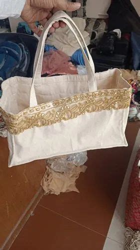 Printed Loop Handle Designer Canvas Bags More Than 20 Kgs At Rs 200