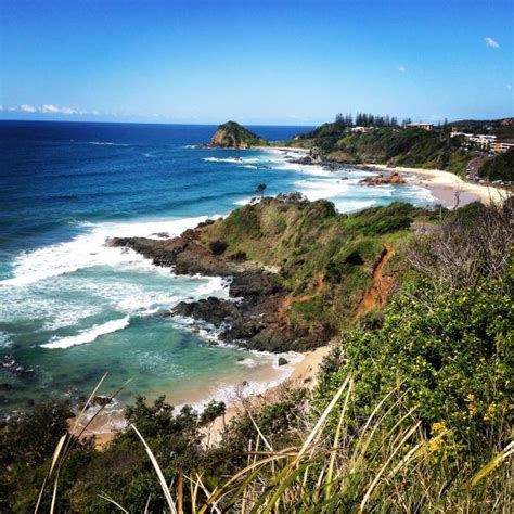 Escape At Nobbys Beach House Fabulous Ocean View Steps Away From