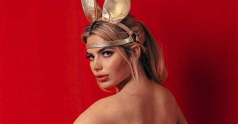Love Island Pin Up Megan Exposes Naked Booty In Sizzling Nude Expos