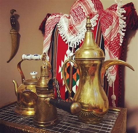 دلة قهوة ... Arabic coffee pot | Arabian art, Art, Arabians