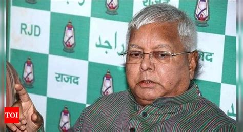 Lalu Prasad Yadav Others Appear Before Cbi Court In Fodder Scam