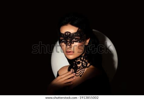 155 719 Face Lingerie Images Stock Photos Vectors Shutterstock