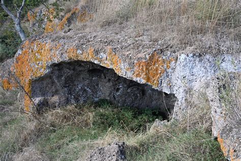 Insediamento Rupestre Di Montecasoli Bomarzo VT