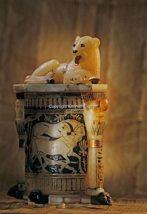 Cosmetic Jar With Lion On Lid Tutankhamun And The Golden Age Of The