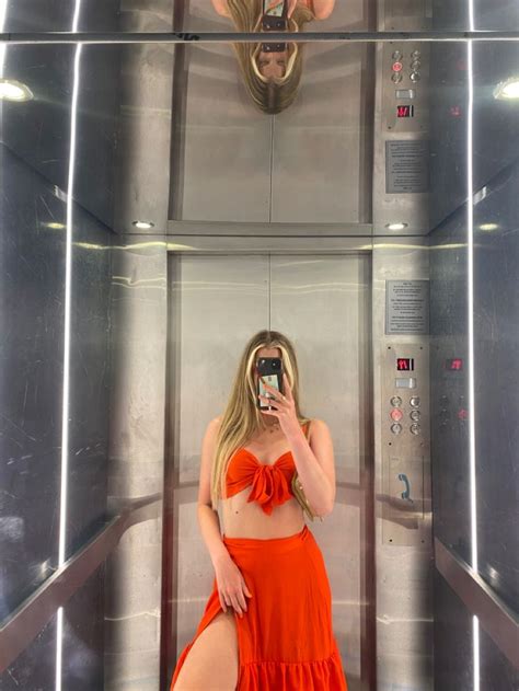 Lift Selfies In 2022 Selfie Greece