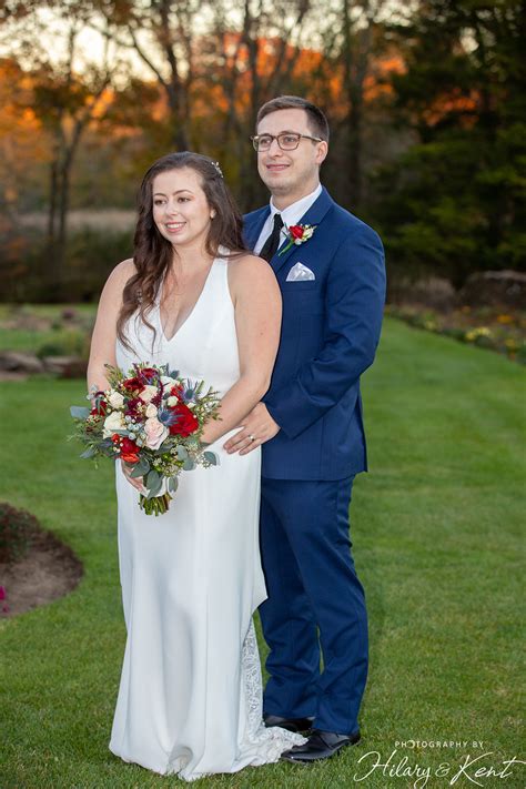 Haylee And Ethan S Independence Harbor Wedding Photography By Hilary