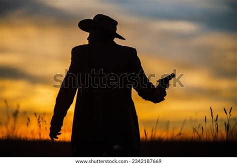 5,169 Western Silhouette Gun Images, Stock Photos, 3D objects ...