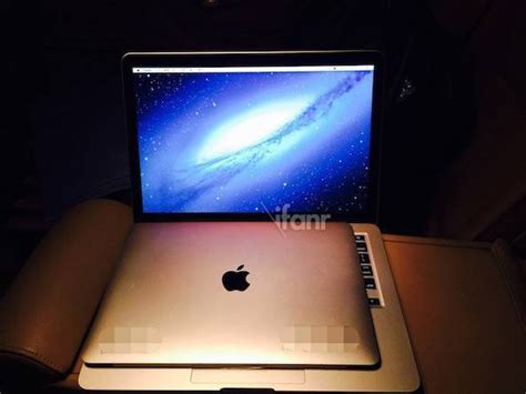 Alleged Inch Macbook Air Photos Surface Ubergizmo