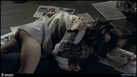 Шарлотта Рэмплинг nude pics Страница 12