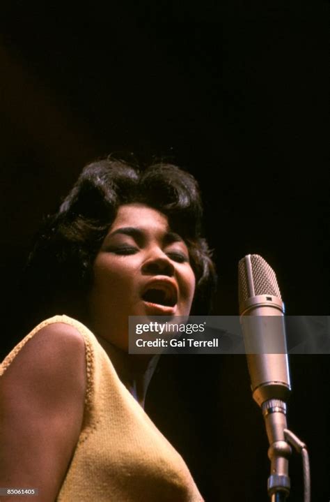 Nancy Wilson U S Jazz Singer In Concert Singing Into A