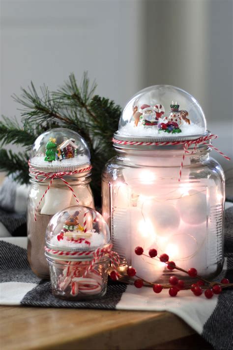 Easy Mason Jar Christmas Crafts To Make Your Home Look Beautiful