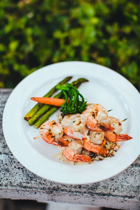This Tasty Shrimp Scampi Is A Real Crowd Pleaser Food Tasty Scampi