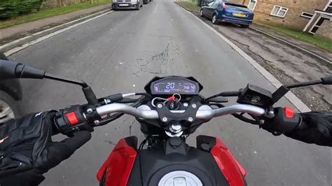 Letting My Girlfriend Ride The Lexmoto Lsz 125 Youtube