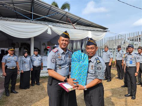 Rutan Prabumulih Gelar Upacara Dan Syukuran Peringatan Hari Kemenkumham