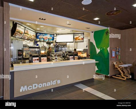 McDonalds Restaurant in Sutton South London Stock Photo - Alamy