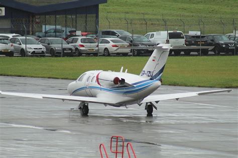 Sp Izu Cessna Citationjet Cj Bartolini Air Leeds Bra Flickr