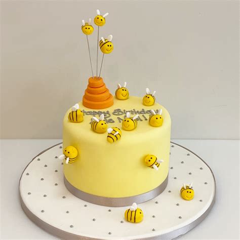 Bumble Bee Birthday Cake Etoile Bakery