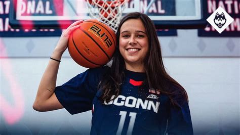 Lou L Pez La Primera Mexicana En Jugar En La Wnba Almomento