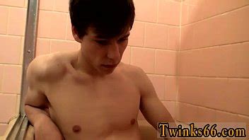 Gay Video Pissing After A Good Stroke Xvideos