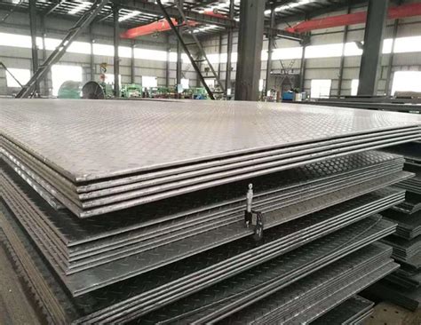 Hot Rolled Ms Carbon Steel Chequered Plate S Jr Ss A Q Checkered Steel Sheet China