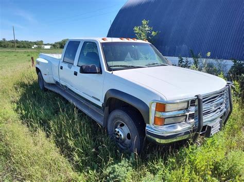 1998 Chevy Silverado 3500 Dually Pickup Live And Online Auctions On