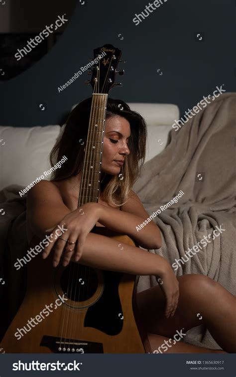 Sensual Sexy Exciting Beautiful Naked Girl Stock Photo Shutterstock
