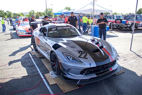 The Hot Rod Special Dodge Viper Acr At Pikes Peak Practice