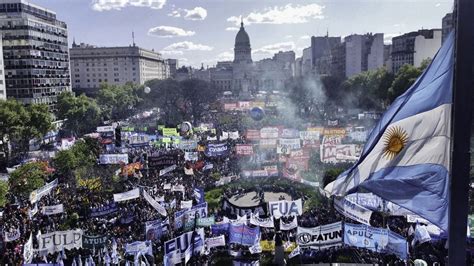 Marcha Universitaria Transformada En Repudio Al Gobierno De Javier Milei