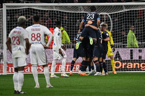 Football Ligue L Om Arrache La Victoire Sur Le Fil Lyon