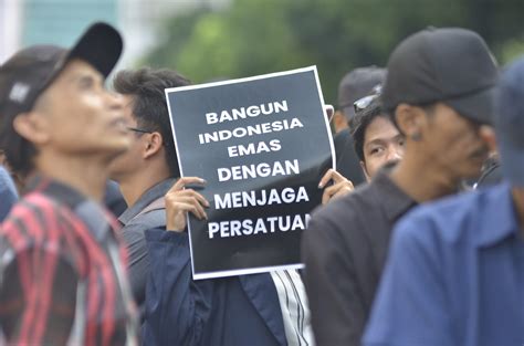 Mahasiswa Bersatu Di Depan Bawaslu Meneguhkan Dukungan Pada Integritas