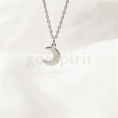 Jual Moonie Necklace Kalung Titanium Anti Karat Silver Moon Bulan