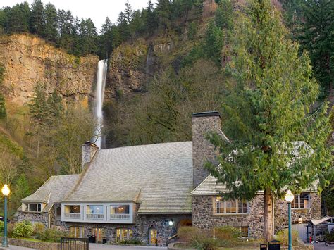 Historic Multnomah Falls Lodge Photograph By Jit Lim Fine Art America