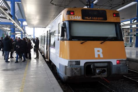 Entra En Servei L Rl La L Nia De Rodalies Entre Lleida I Cervera Que