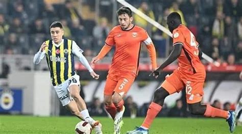 Transfer Haberler Fenerbah E De Ayr L K Emre Mor Gitmek Istedi I