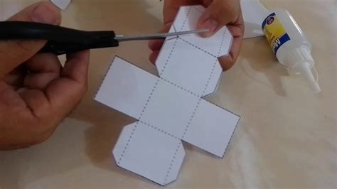 Figuras Geometricas Con Papel Cuadrados Y Prismas Youtube