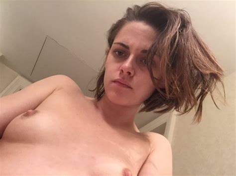 Kristen Stewart Gets Her Pussy Licked By A Woman Naked Cumception