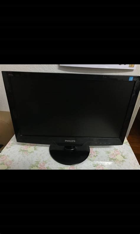 19” Philips Monitor 電腦＆科技 電腦周邊及配件 電子屏幕 Carousell