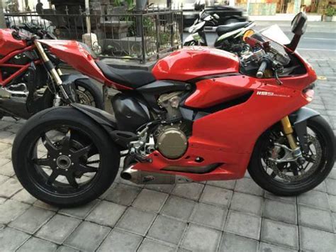 Juragan Moge Bekas Ducati Panigale S 2013 Dijual SURABAYA LAPAK