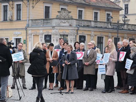 Tarnowskie Góry Konferencja prasowa kandydatki na burmistrza