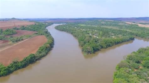 Conhe A O Rio Tibagi Um Dos Rios Mais Importantes Do Paran Meu