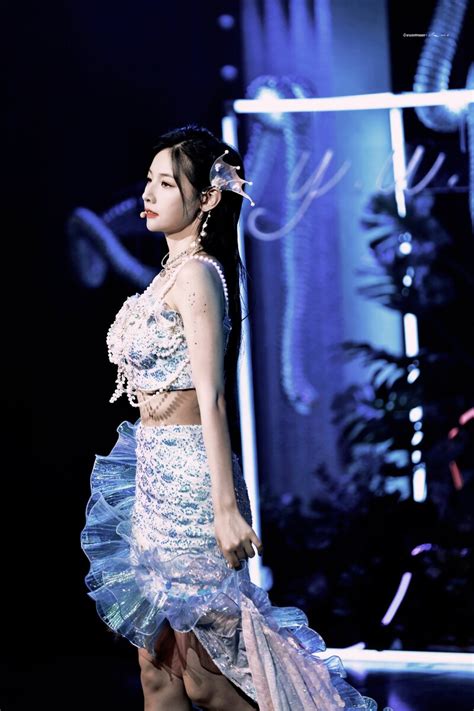 220911 Zhao Yue At Snh48 Theatre Zhao Yue Graduation Ceremony Kpopping
