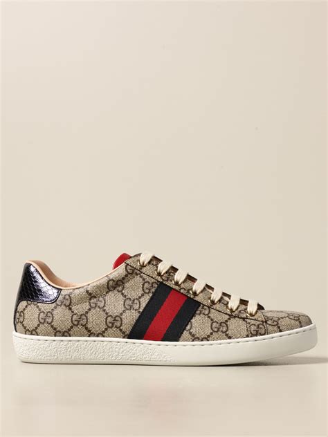 Venta Tenis Blancos Mujer Gucci En Stock